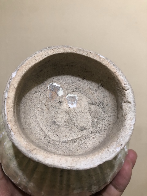 古玩陶瓷青白釉花卉紋盤口瓶真品鑒賞圖