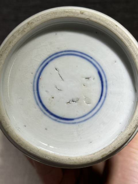 古玩陶瓷青花山水紋梅瓶真品鑒賞圖