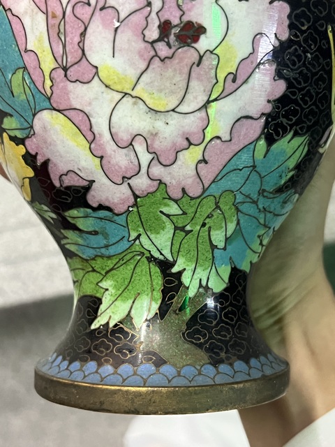 古玩陶瓷銅胎掐絲琺瑯瓶真品鑒賞圖