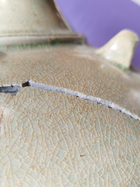 古玩陶瓷青釉六系盤(pán)口瓶真品鑒賞圖