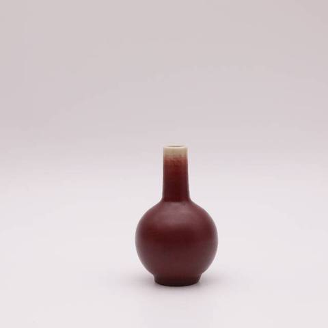 古玩陶瓷郎紅釉天球瓶真品鑒賞圖