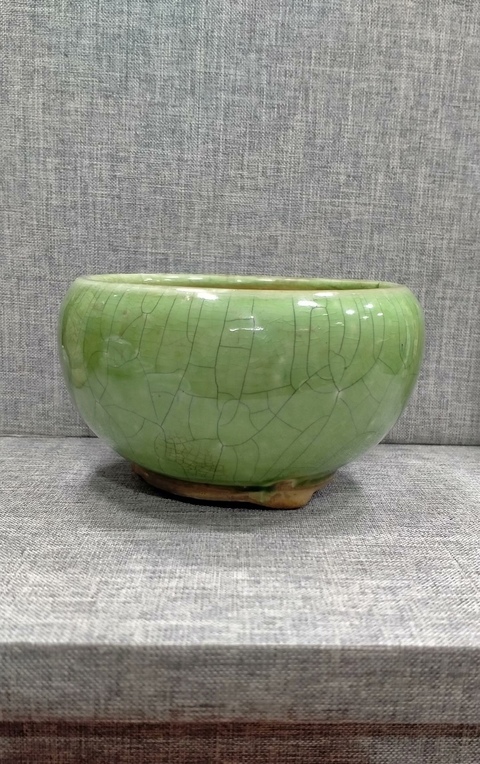 古玩陶瓷漳州窯綠哥釉三足爐真品鑒賞圖