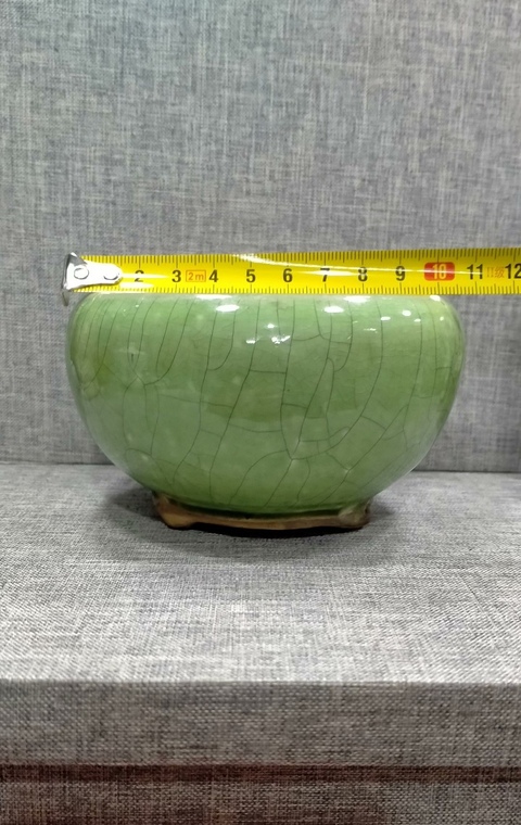 古玩陶瓷漳州窯綠哥釉三足爐真品鑒賞圖