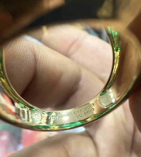 古玩玉器祖母綠戒指真品鑒賞圖