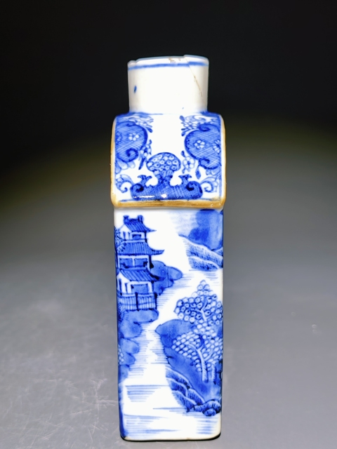 古玩陶瓷青花山水人物紋茶葉罐真品鑒賞圖