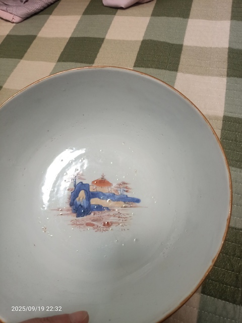 古玩陶瓷青花礬紅描金通景山水碗真品鑒賞圖