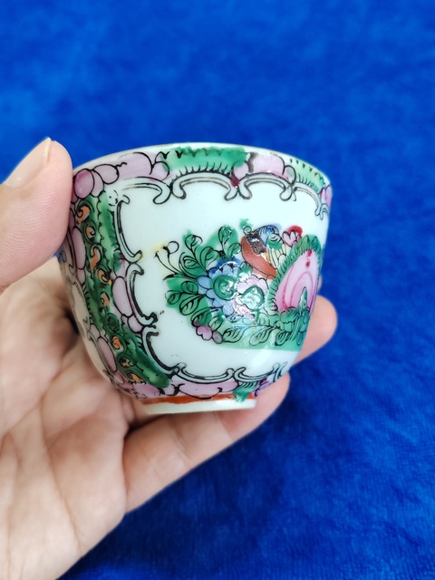 古玩陶瓷廣彩杯真品鑒賞圖