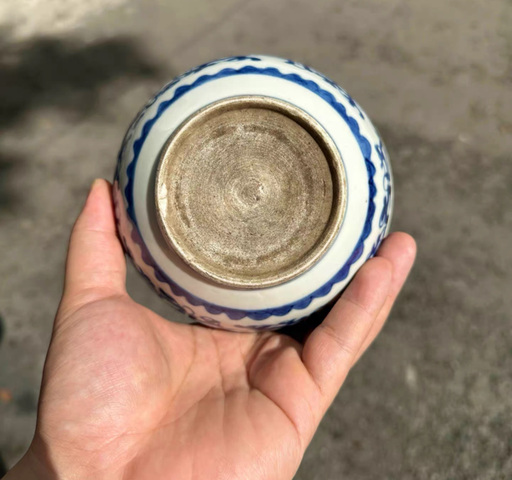 古玩陶瓷拐子龍紋青花香爐真品鑒賞圖