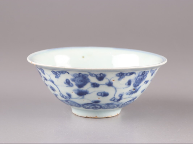 古玩陶瓷佛家八寶青花碗真品鑒賞圖