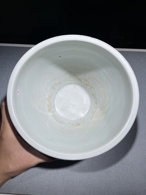 古玩陶瓷青花開光山水人物案缸真品鑒賞圖