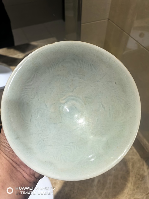 古玩陶瓷青白釉刻花雙魚斗笠碗真品鑒賞圖