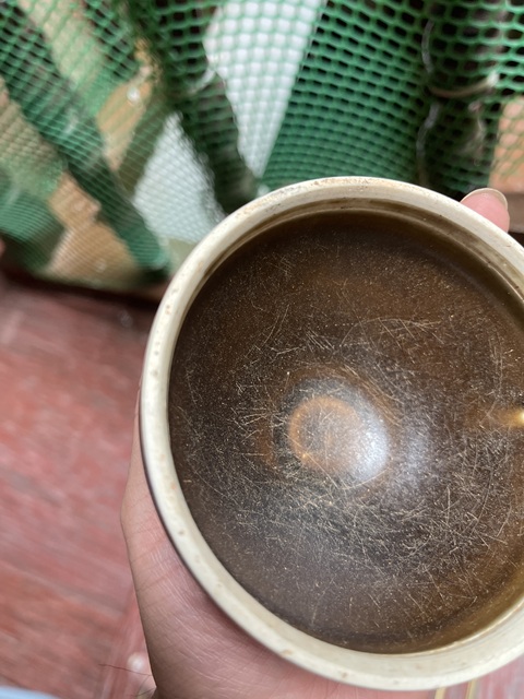 古玩陶瓷芒口圈足覆燒工藝褐釉盞真品鑒賞圖