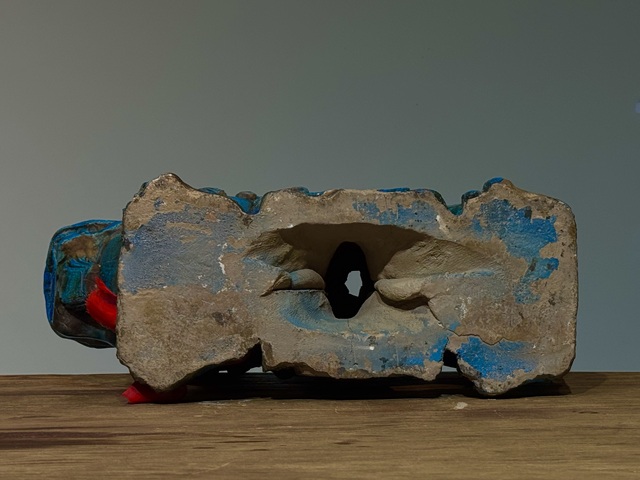 古玩陶瓷獅子燈真品鑒賞圖