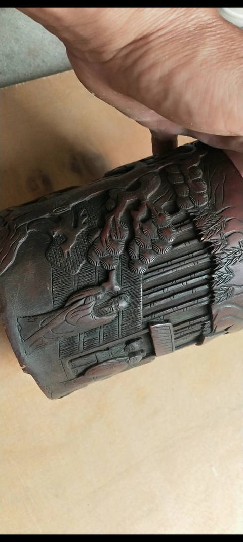 古玩雜項竹雕筆筒真品鑒賞圖