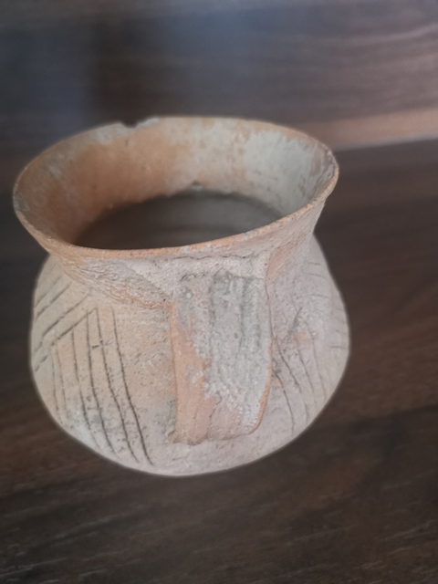 古玩陶瓷文化期陶罐拍賣，當(dāng)前價(jià)格5000元