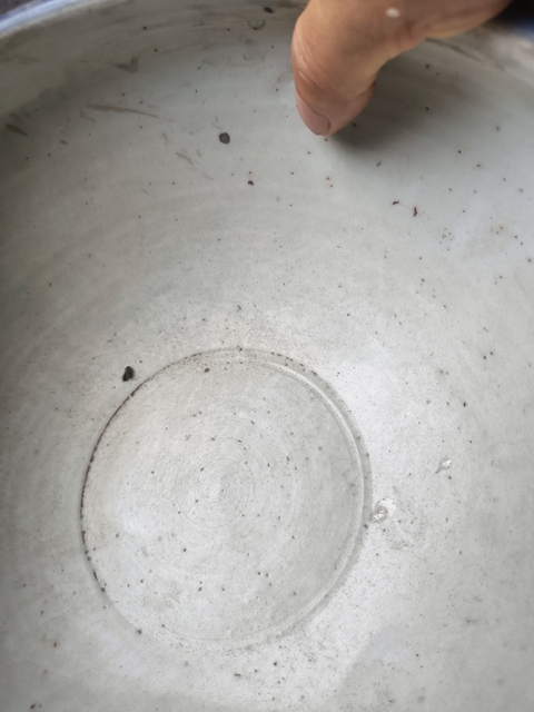 古玩陶瓷霽藍釉三乳足缽式香爐真品鑒賞圖