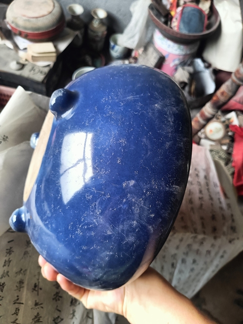 古玩陶瓷霽藍釉三乳足缽式香爐真品鑒賞圖
