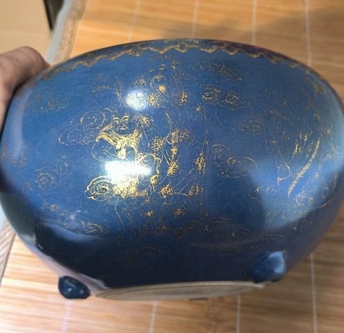 古玩陶瓷霽藍釉描金三乳足缽式香爐真品鑒賞圖