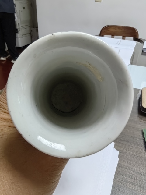 古玩陶瓷樓臺亭閣山水紋青花花觚真品鑒賞圖