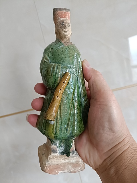 古玩陶瓷明代三彩人物俑拍賣，當前價格1980元
