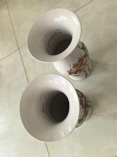 古玩陶瓷花卉紋花觚真品鑒賞圖