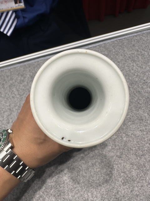 古玩陶瓷青花瑞獸紋紙槌瓶真品鑒賞圖