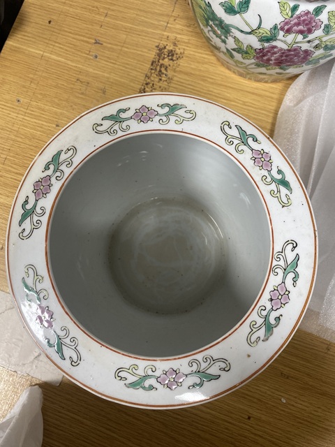 古玩陶瓷龍鳳紋粉彩缸真品鑒賞圖