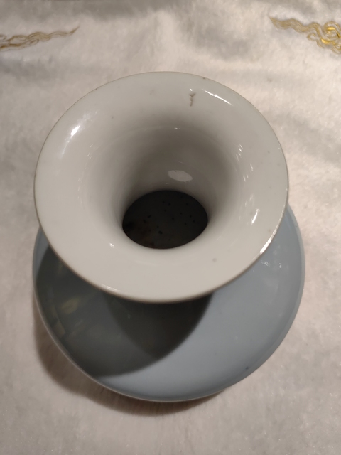 古玩陶瓷藍(lán)釉撇口瓶真品鑒賞圖