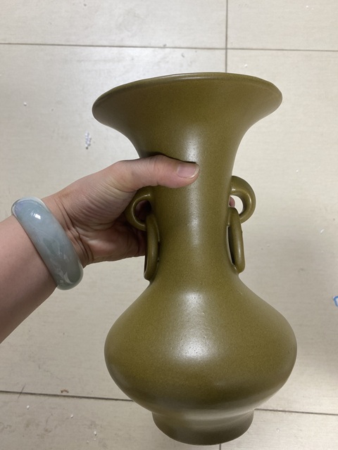 古玩陶瓷茶葉末釉瓶真品鑒賞圖