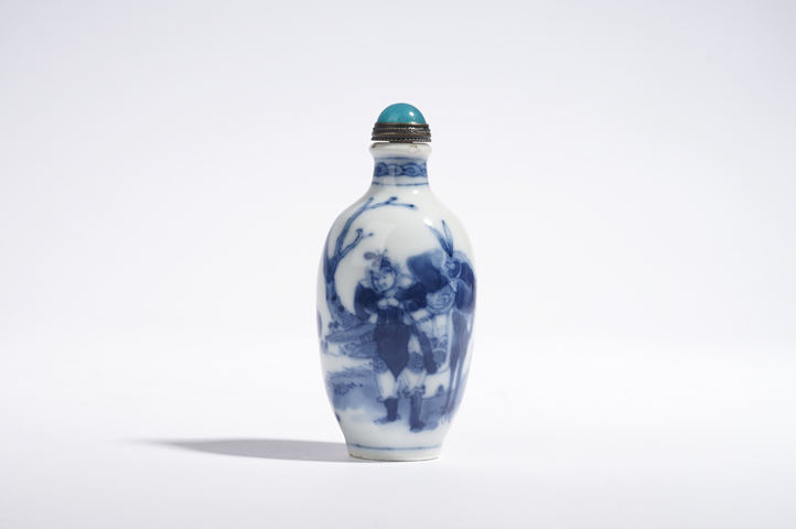 古玩陶瓷清晚期·青花風(fēng)塵三俠圖鼻煙壺真品鑒賞圖