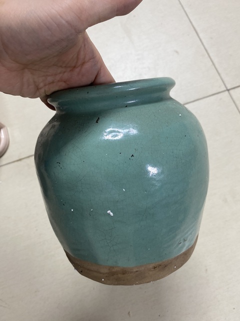 古玩陶瓷綠釉罐真品鑒賞圖