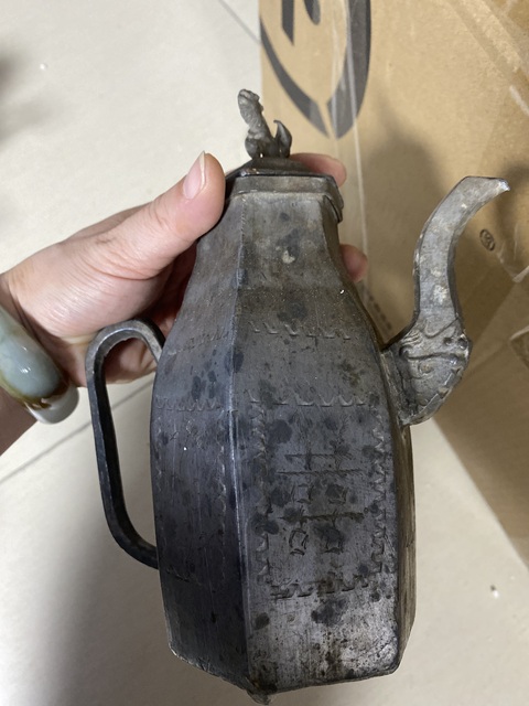 古玩陶瓷晚清錫壺真品鑒賞圖