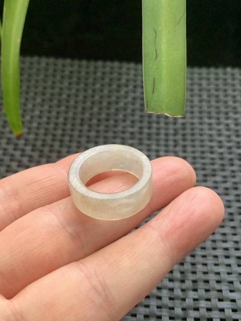 古玩玉器天然翡翠“指環(huán)”真品鑒賞圖