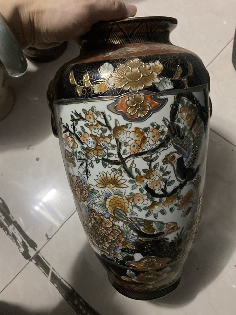 古玩陶瓷花鳥紋雙鋪首瓶真品鑒賞圖