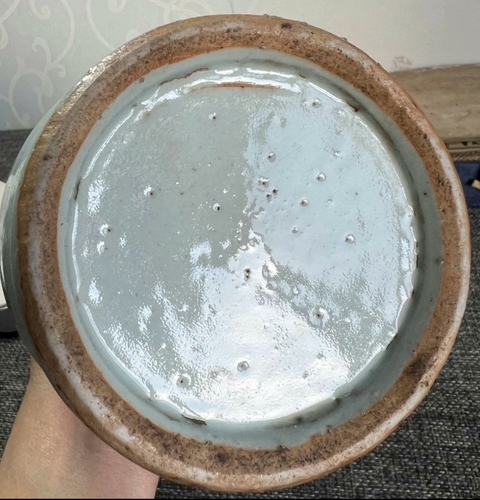 古玩陶瓷豆青釉青花瓶真品鑒賞圖