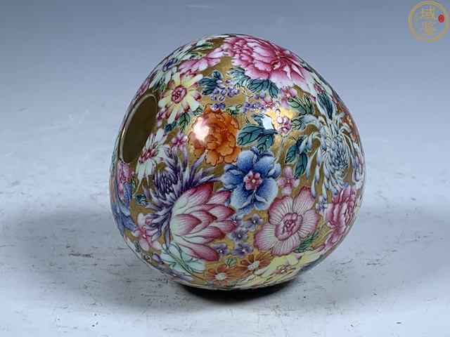 古玩陶瓷百花不落地粉彩水盂真品鑒賞圖