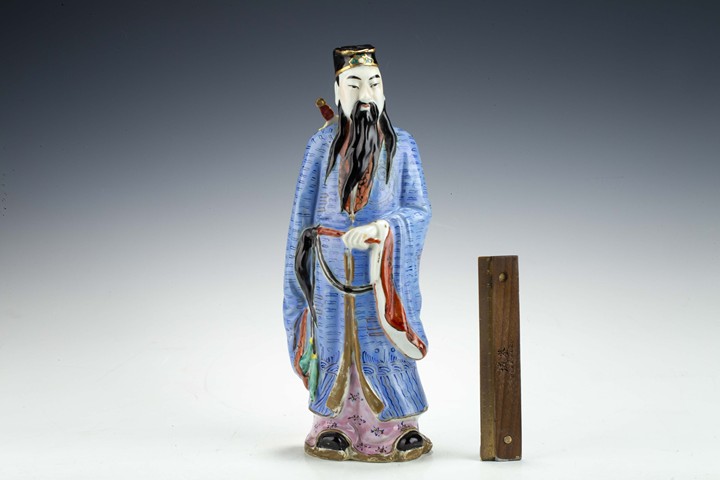 古玩陶瓷民國·粉彩呂洞賓塑像真品鑒賞圖