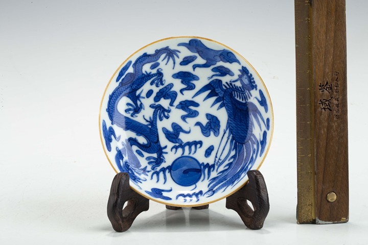 古玩陶瓷清晚·青花龍鳳紋小盤(pán)真品鑒賞圖