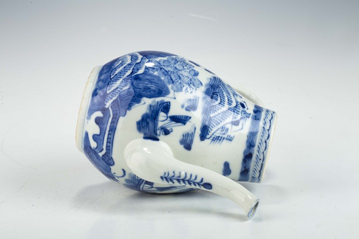 古玩陶瓷清晚·青花山水人物紋壺拍賣，當前價格0元