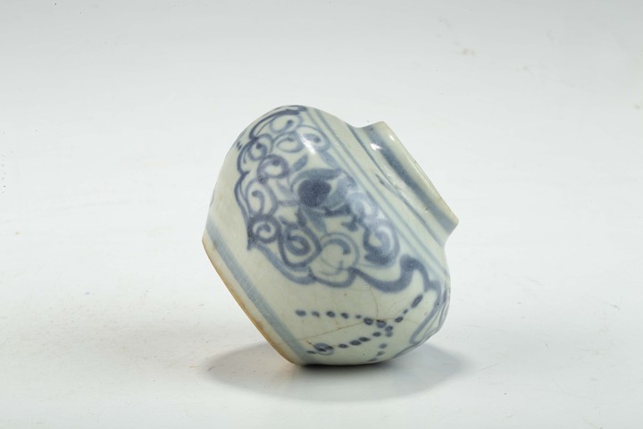 古玩陶瓷明中·青花如意花卉紋水呈拍賣,當前價格752元