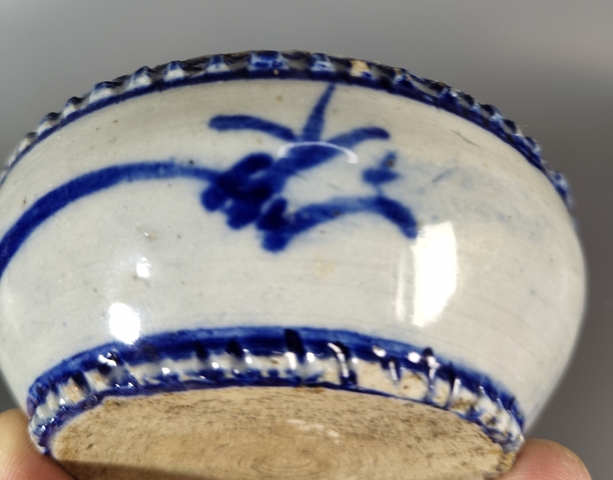 古玩陶瓷清末-青花花卉紋水浮司南拍賣(mài),當(dāng)前價(jià)格2369元