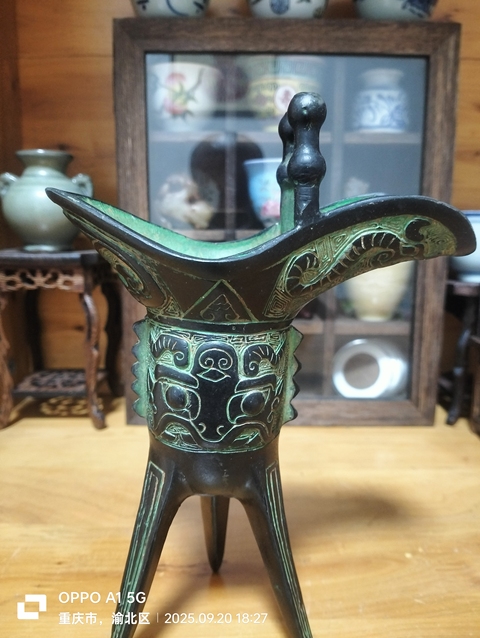古玩銅器爵杯真品鑒賞圖