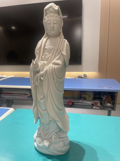 古玩陶瓷德化白瓷觀音菩薩造像真品鑒賞圖