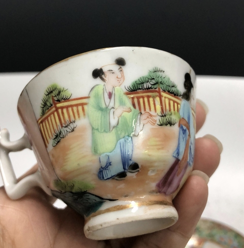 古玩陶瓷清晚·廣彩人物故事紋杯碟一套拍賣,當前價格2369元