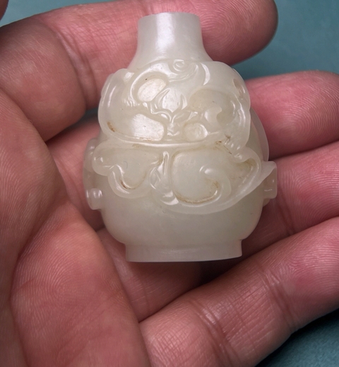古玩玉器和田玉鼻煙壺真品鑒賞圖