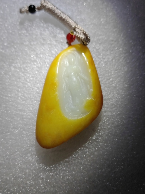 古玩玉器廣義和田玉觀音掛件拍賣，當前價格398元