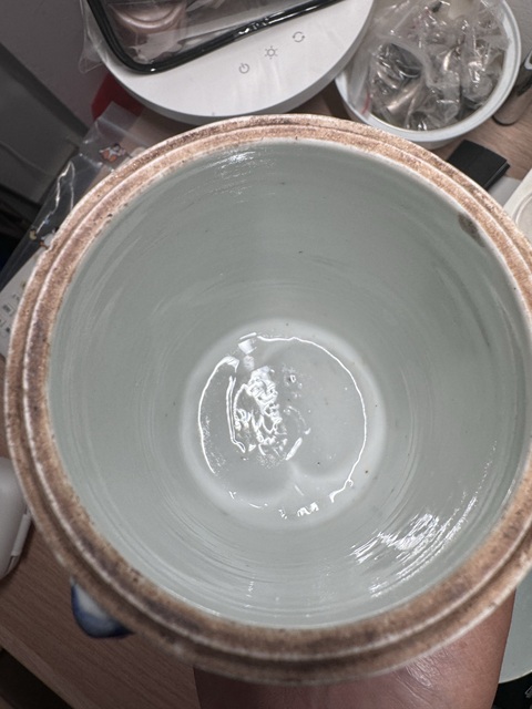 古玩陶瓷人物紋青花蓋盅真品鑒賞圖