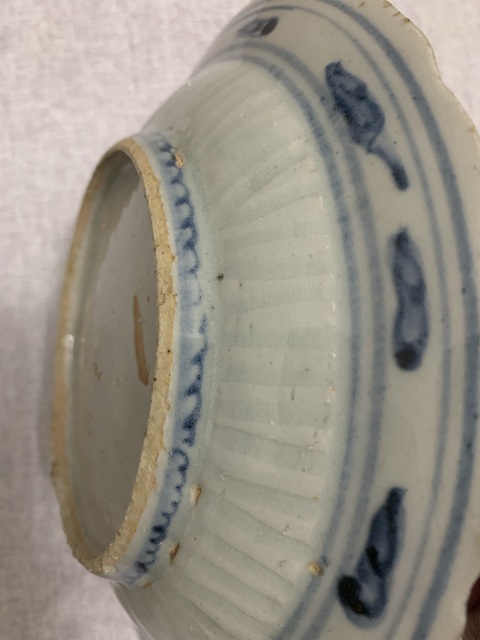 古玩陶瓷明中偏空白期 青花麒麟望月盤拍賣,當前價格8000元