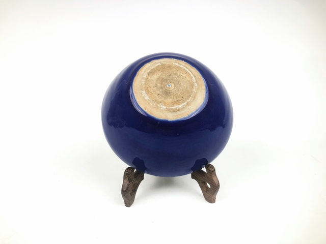 古玩陶瓷清中晚·霽藍(lán)釉爐拍賣,當(dāng)前價(jià)格708元