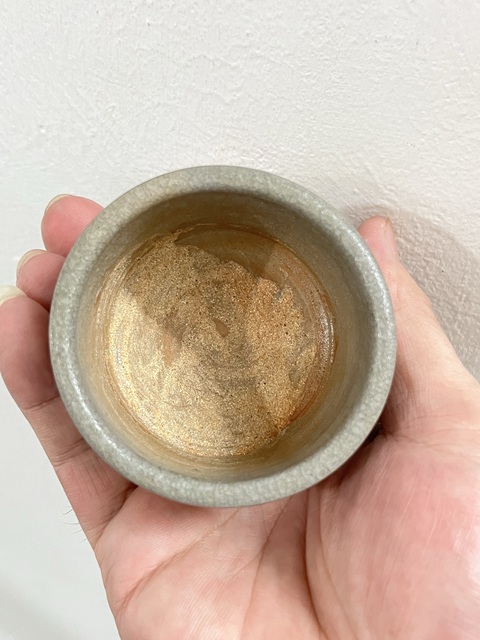 古玩陶瓷明~龍泉青瓷三足琴爐拍賣，當前價格1980元